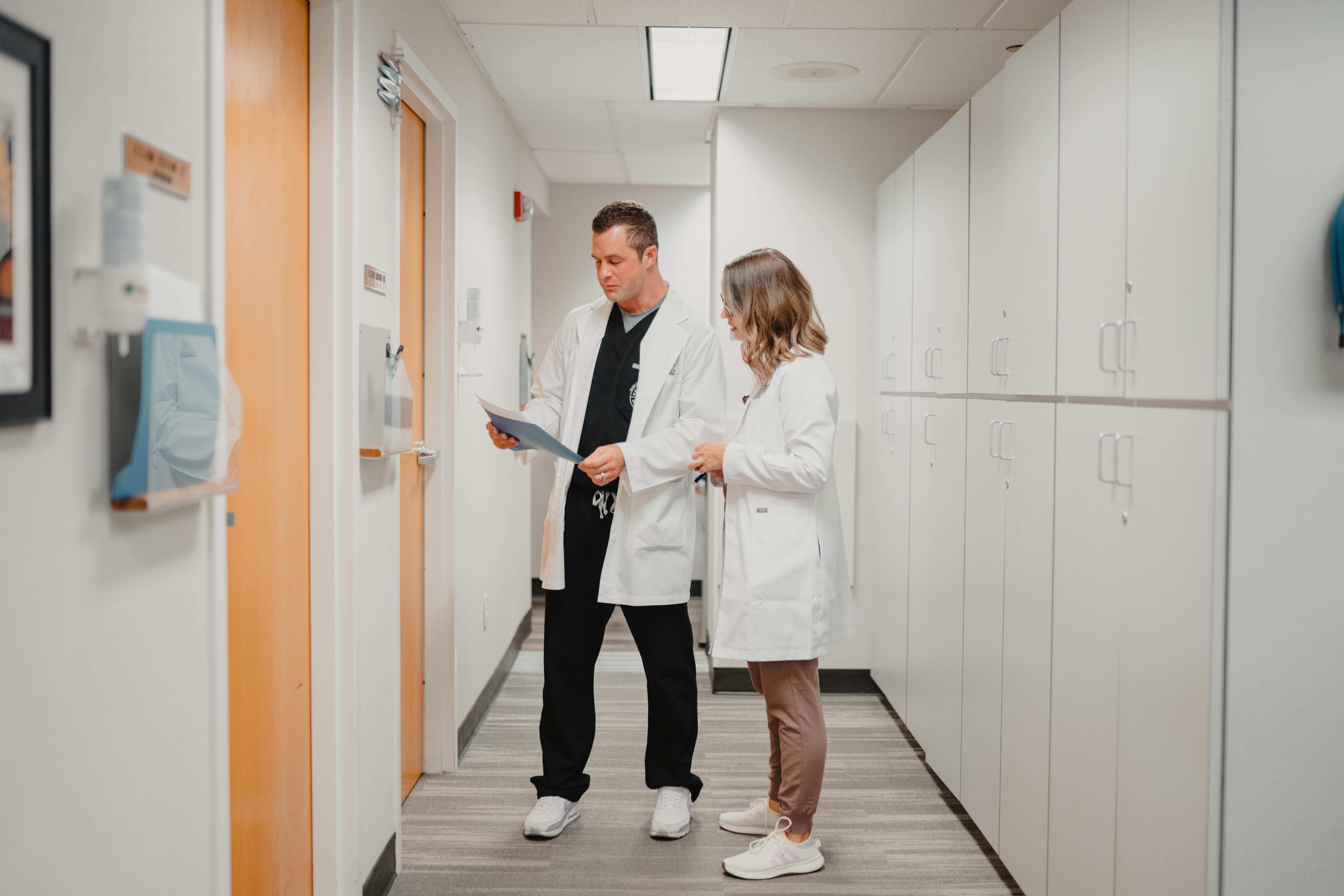 Top Orthopedic Treatments in Dallas: How Texas Orthopaedic Associates Helps You Stay Active